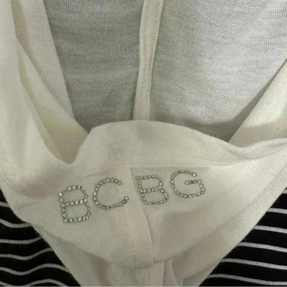 🆕BCBGMaxAzria Lightweight  Cardigan - Picture 3 of 14